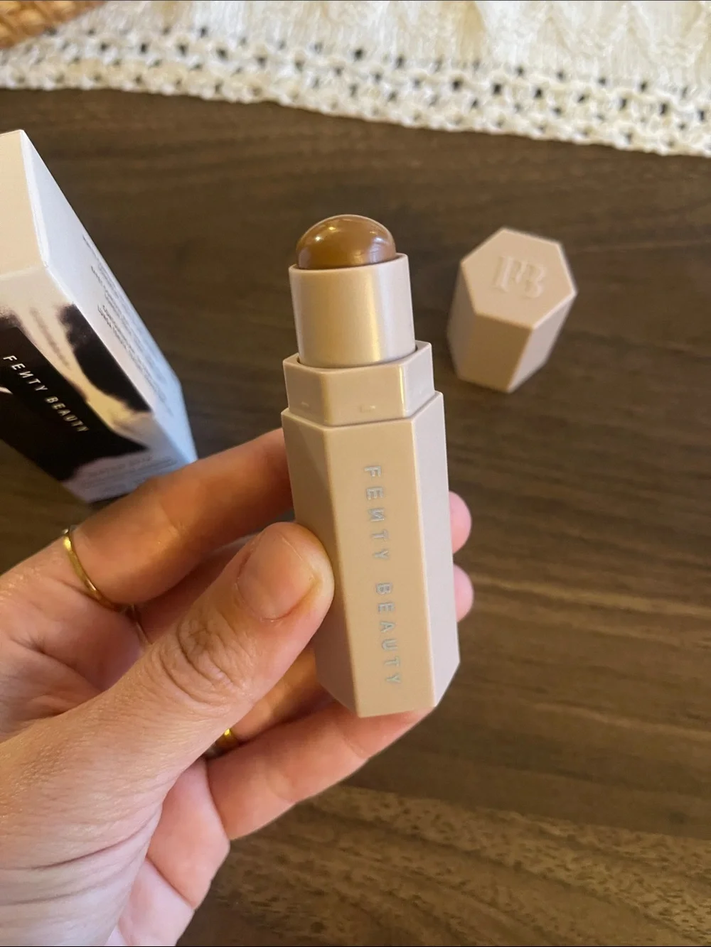 Fenty Beauty Match Stix Contour Stick - Beige Nude
